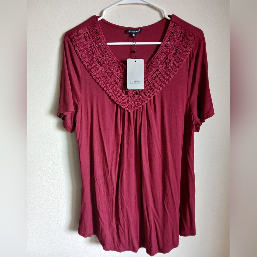 NWT A. Jesdani Blouse Top V Neck Short Sleeves Dark Red